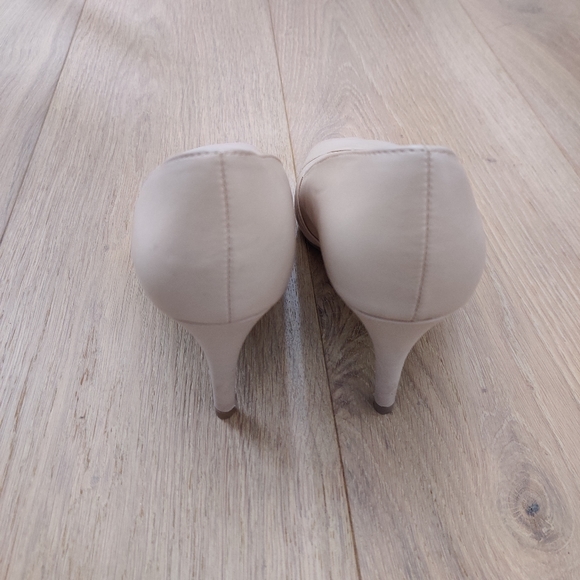 3" nude open-toe heels - Picture 3 of 5